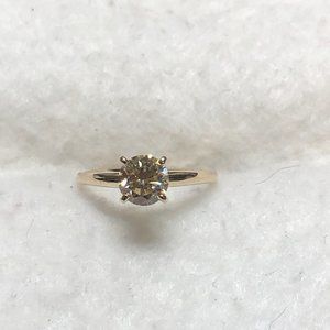 NICE Natural Diamond Solitaire Ring in 14k Gold